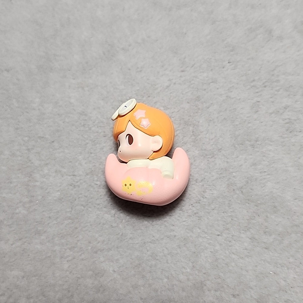Cute Lilios (Pop Mart) Figurine